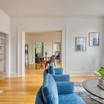 Stay Portland Collection - La Casa Burnside - Local Eateries, Shops, And Bars