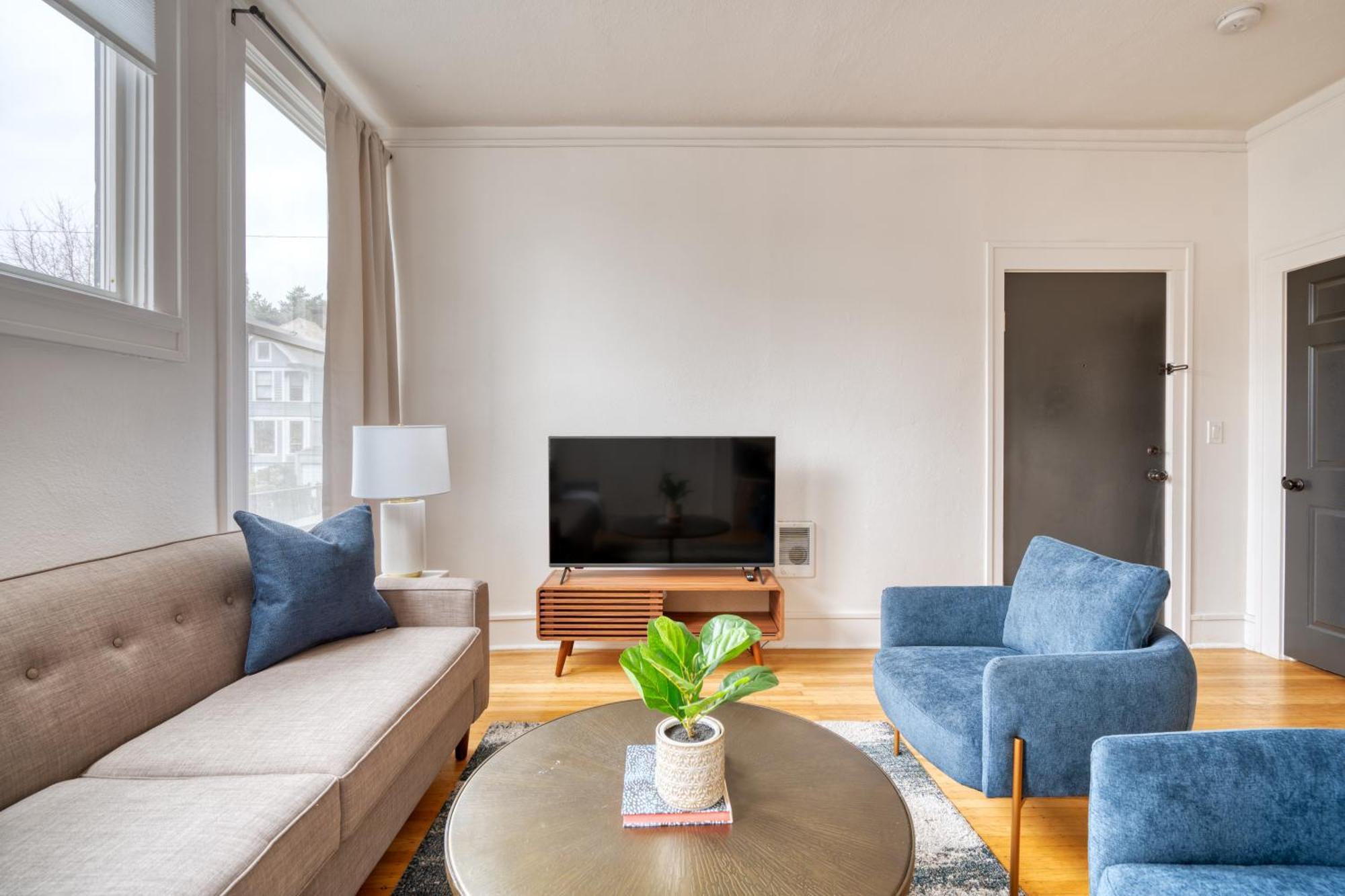 Apartment Collection - La Casa Burnside - Local Eateries, Shops, And Bars *